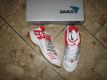 Jako Schuhe Sport Court Lady weiß/silber/rot